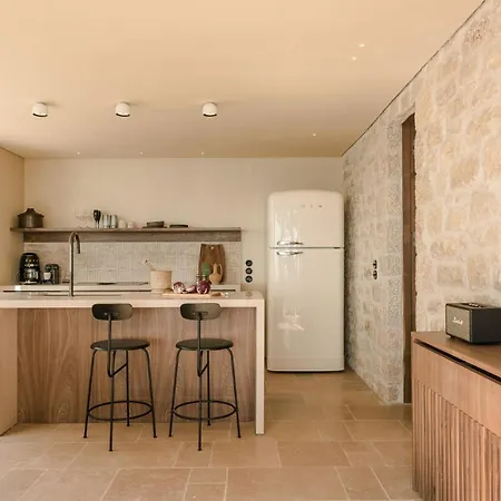 Remarkable Kardamyli Beachfront | Millennium Earl | 2 Bedrooms | Spacious Furnished Outdoor Area With Spectacular Sea Views | Ritsa *